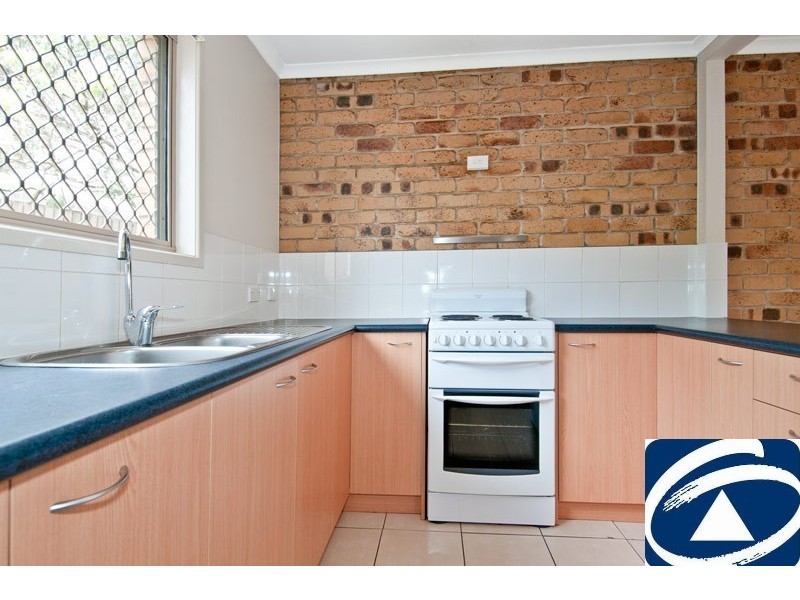 5/2 Tingi Avenue, Tanah Merah QLD 4128