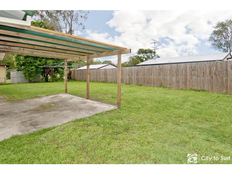 3 Parkland Court, Eagleby QLD 4207