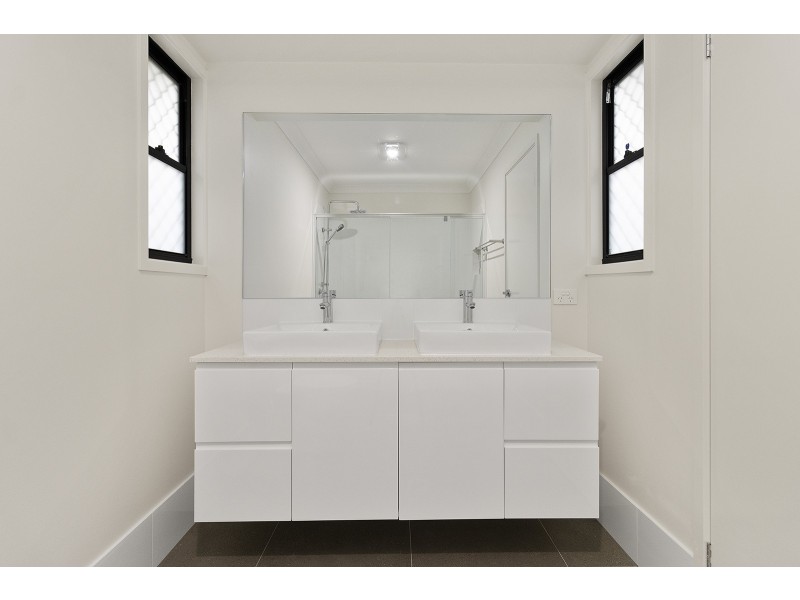 6 Reed Street, Logan Reserve QLD 4133