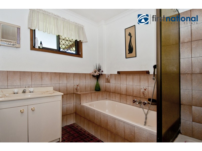 52 Grehan Crescent, Mount Warren Park QLD 4207