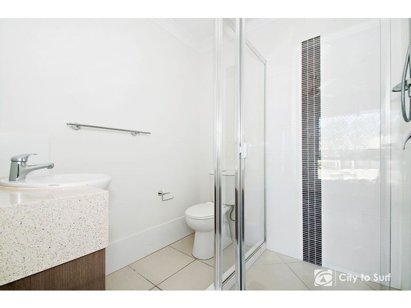 2/10 Wollumbin Crescent, Waterford QLD 4133