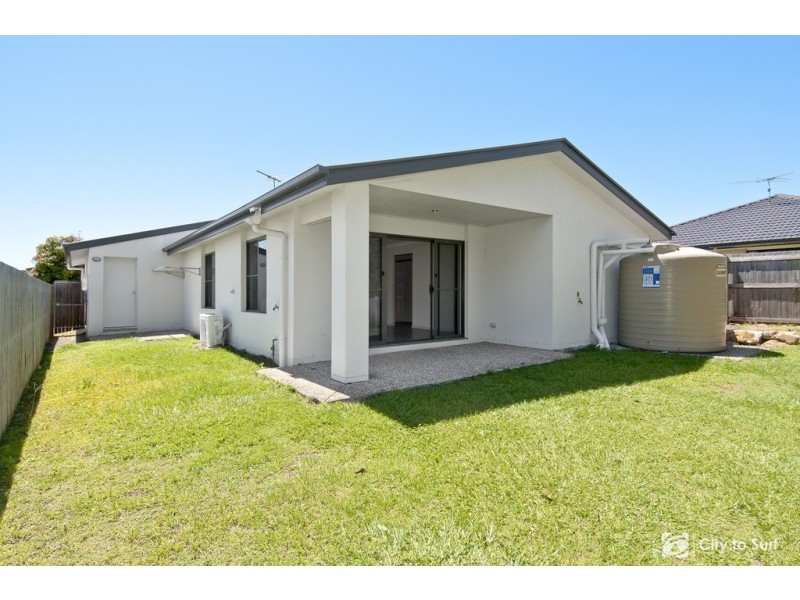 4 Somerset Terrace, Holmview QLD 4207