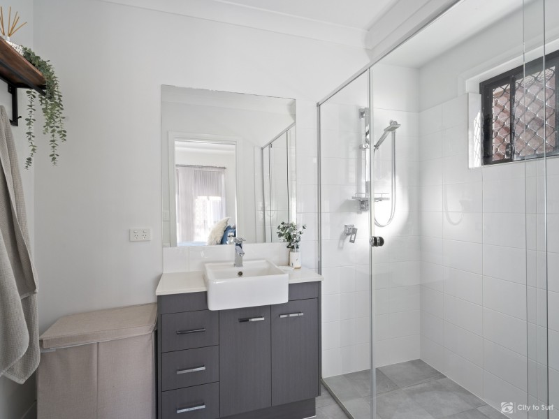 5 Coralina Crescent, Logan Reserve QLD 4133