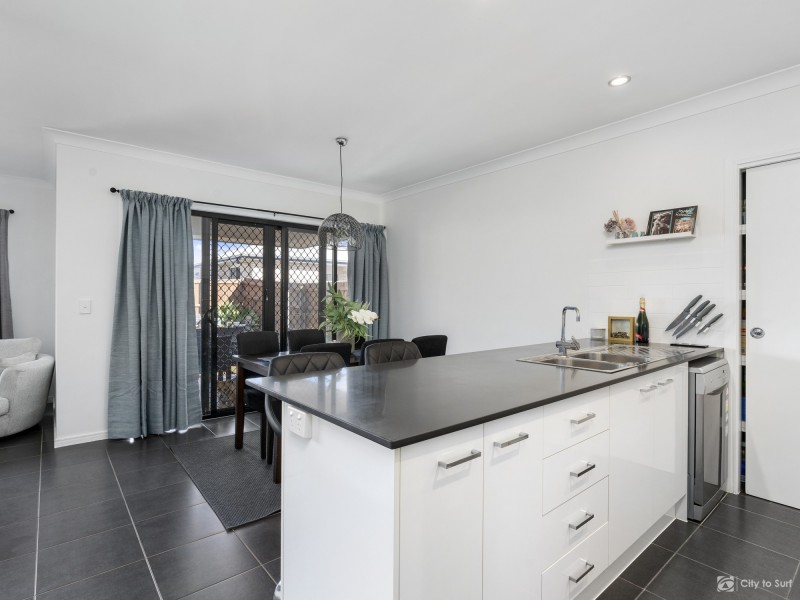 5 Coralina Crescent, Logan Reserve QLD 4133