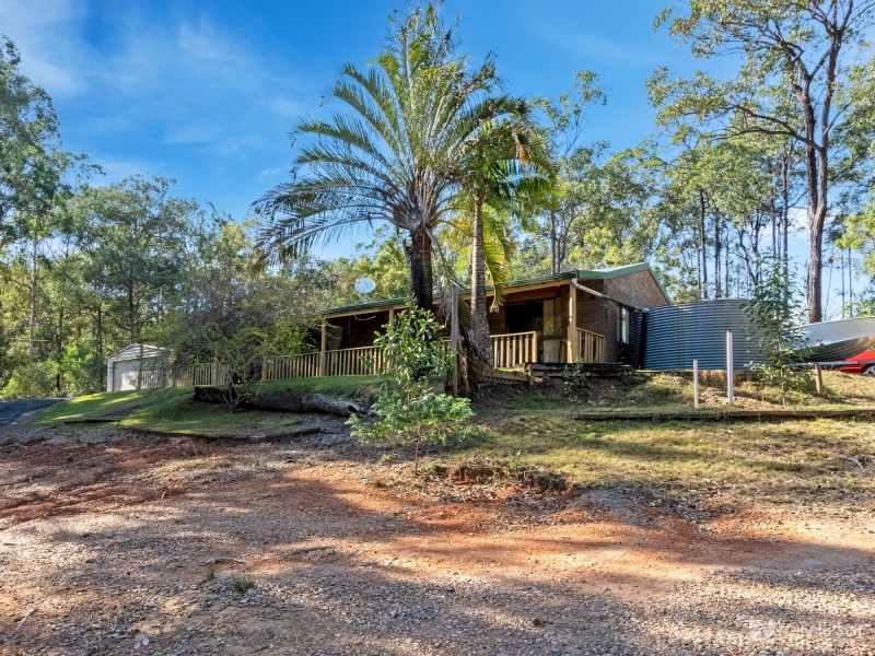 363 Wuraga Road, Bahrs Scrub QLD 4207