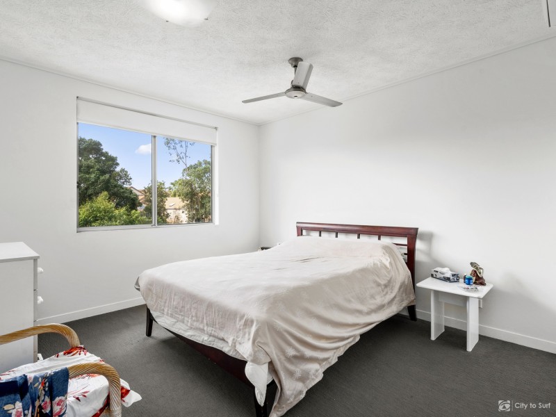 523/64 Sickle Ave, Hope Island QLD 4212