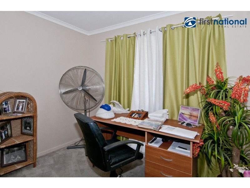 5 Kuter Court, Edens Landing QLD 4207