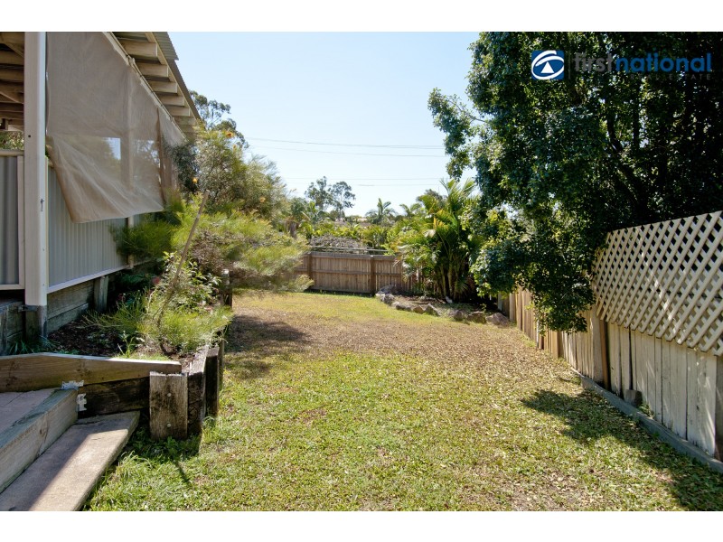 5 Kuter Court, Edens Landing QLD 4207