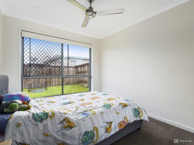 37 Jackson Place, Greenbank QLD 4124