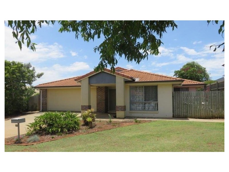 18 Shaw Place, Redland Bay QLD 4165