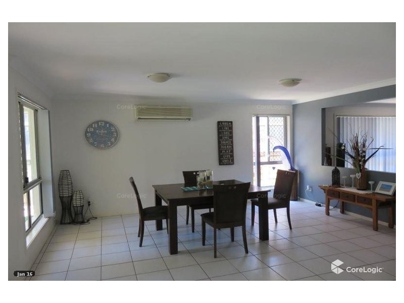 18 Shaw Place, Redland Bay QLD 4165