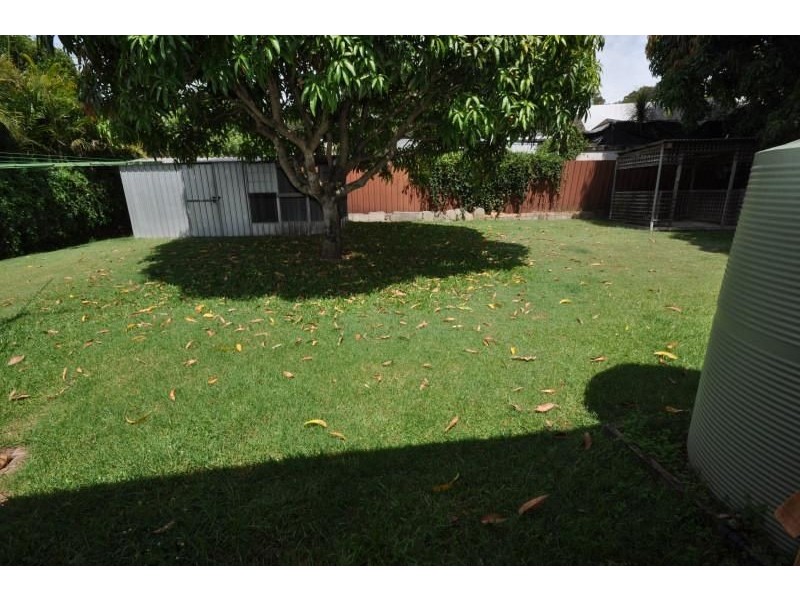 124 Railway Parade, Woodridge QLD 4114