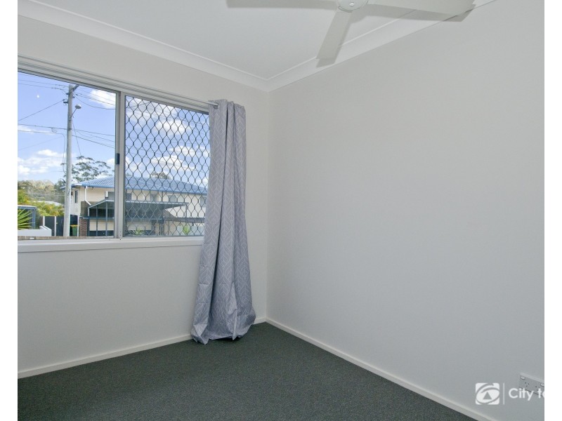 9 Meadow Crescent, Beenleigh QLD 4207