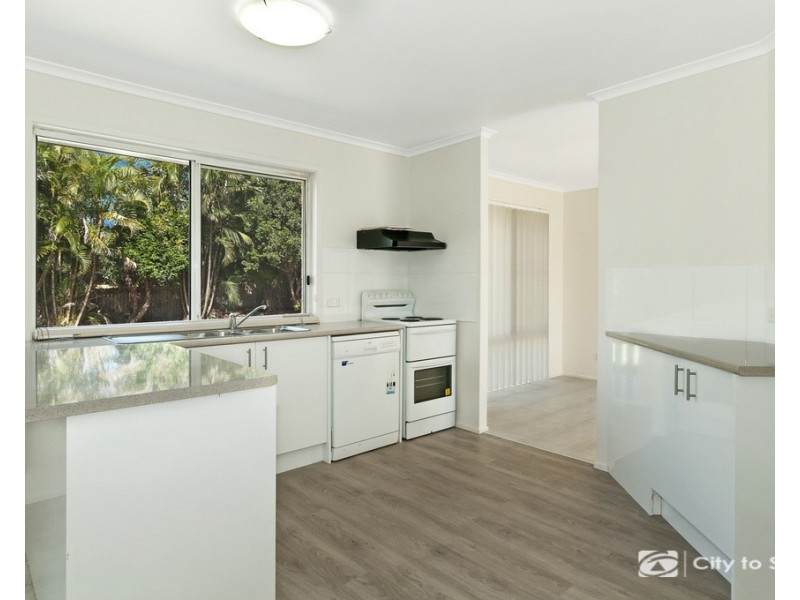 10 Seymour Court, Eagleby QLD 4207