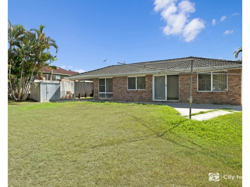 10 Seymour Court, Eagleby QLD 4207