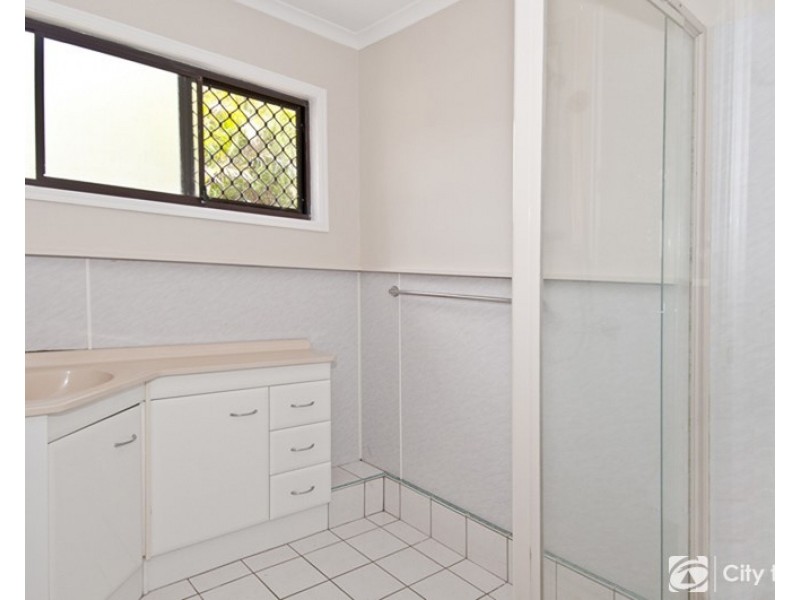 3 Pembroke Road, Bethania QLD 4205