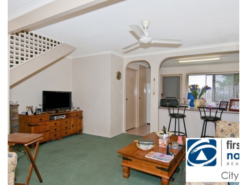 13/15 Pine Avenue, Beenleigh QLD 4207