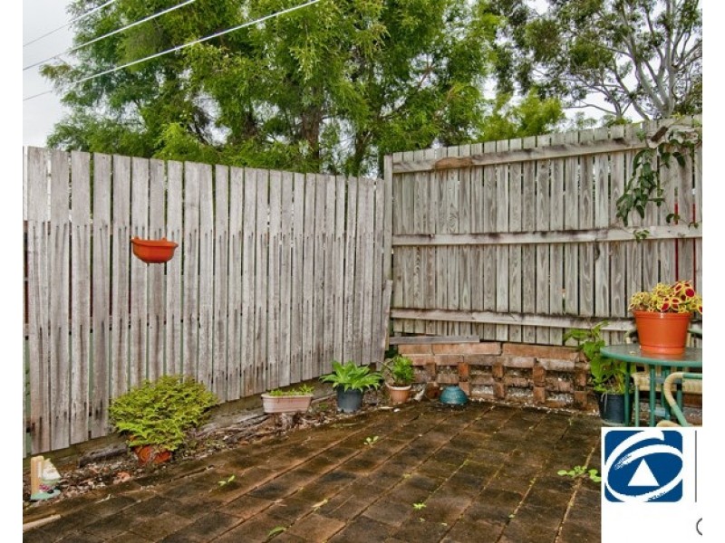 13/15 Pine Avenue, Beenleigh QLD 4207