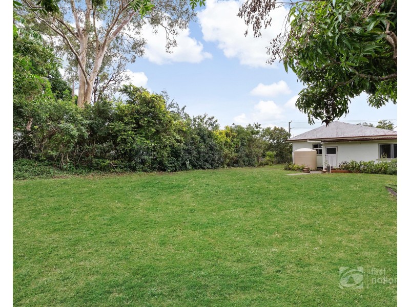 114 Railway Parade, Woodridge QLD 4114