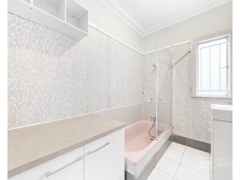 114 Railway Parade, Woodridge QLD 4114