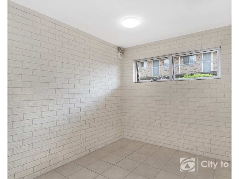 2/51 Alamein Street, Beenleigh QLD 4207