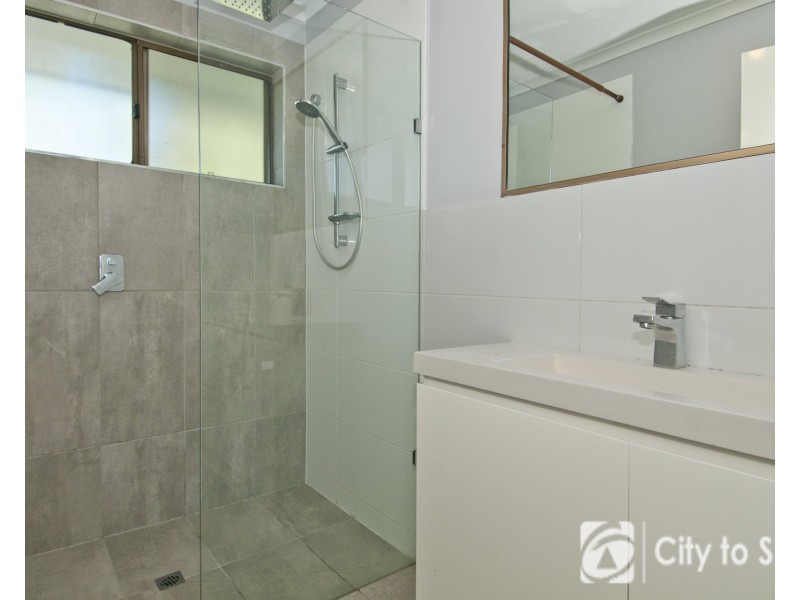 87 Mount Warren Boulevard, Mount Warren Park QLD 4207