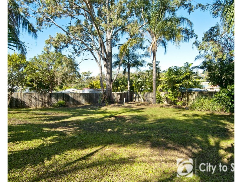 87 Mount Warren Boulevard, Mount Warren Park QLD 4207
