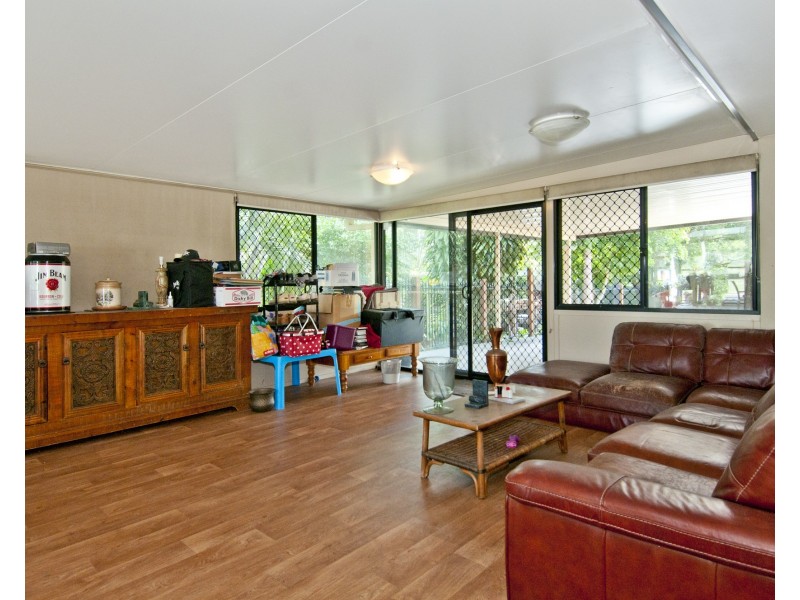 15 Richland Drive, Bannockburn QLD 4207