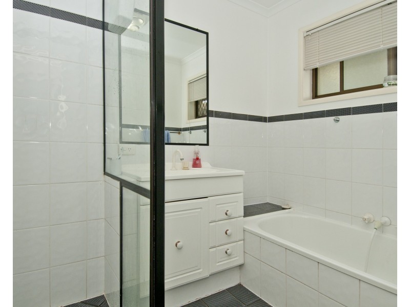 15 Richland Drive, Bannockburn QLD 4207