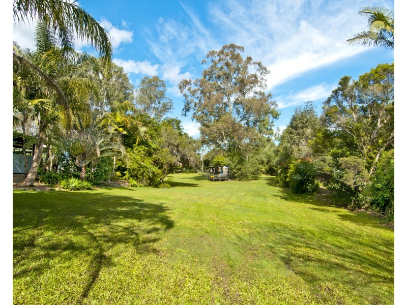 15 Richland Drive, Bannockburn QLD 4207