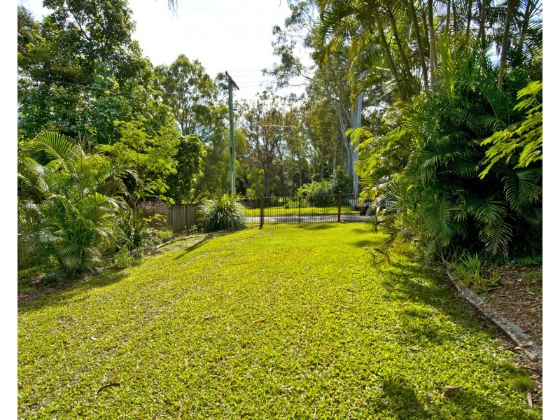 15 Richland Drive, Bannockburn QLD 4207