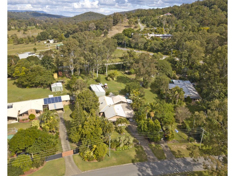 15 Richland Drive, Bannockburn QLD 4207