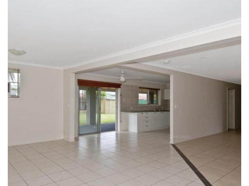 11 Vermont Crescent, Mount Warren Park QLD 4207