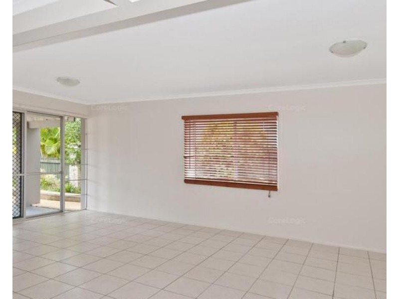 11 Vermont Crescent, Mount Warren Park QLD 4207
