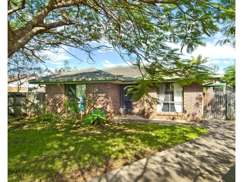 5 Paroo Court, Eagleby QLD 4207