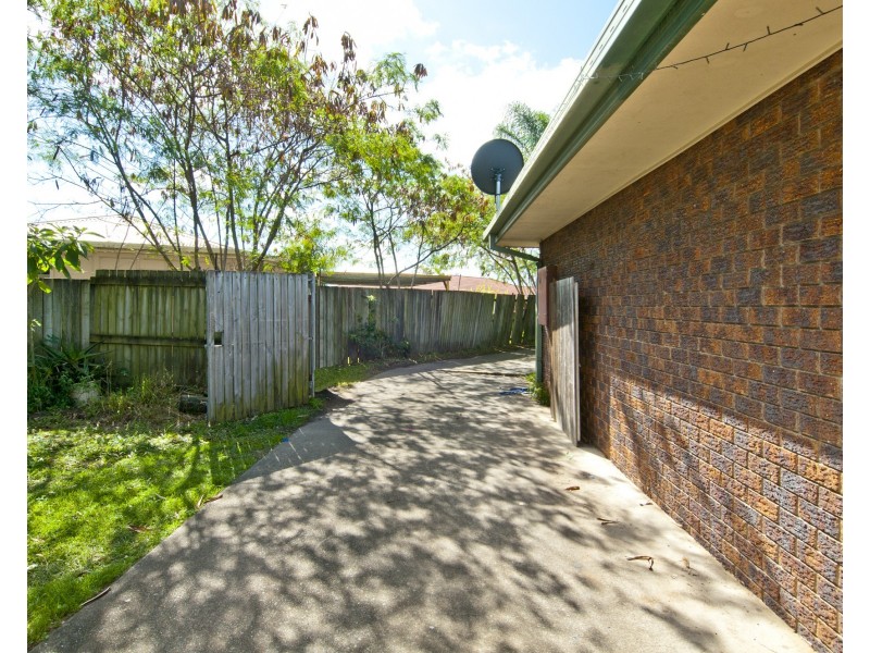 5 Paroo Court, Eagleby QLD 4207