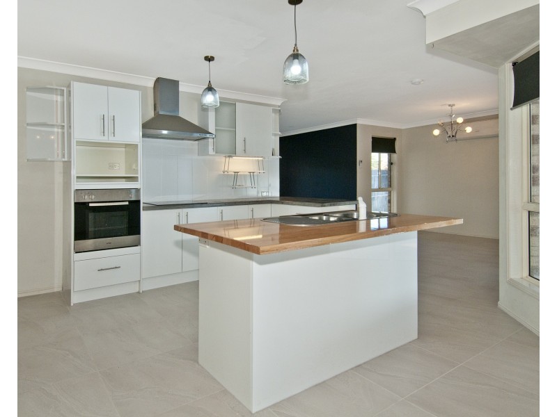 97 Carl Heck Boulevard, Windaroo QLD 4207