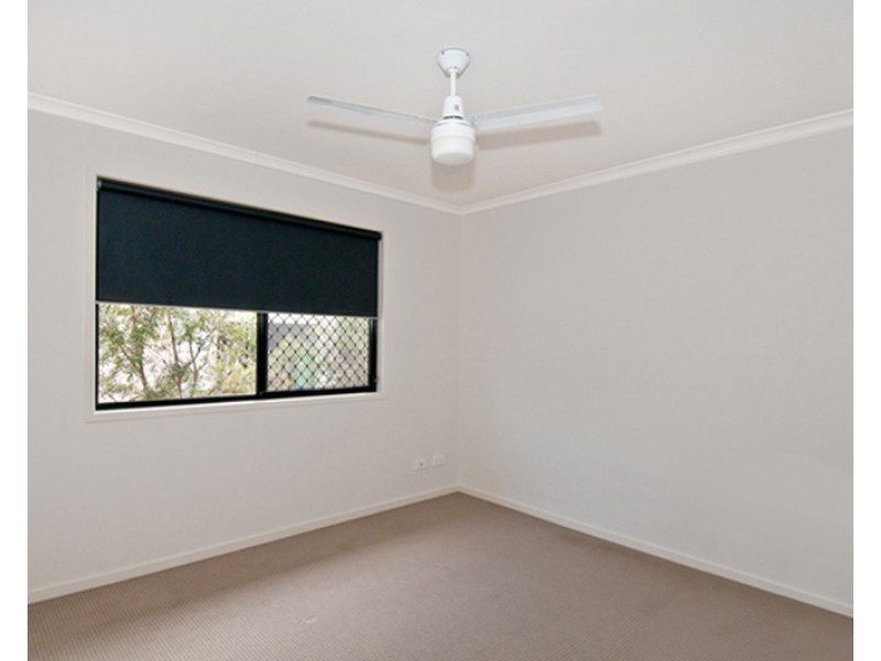 4/102 River Hills Road, Eagleby QLD 4207