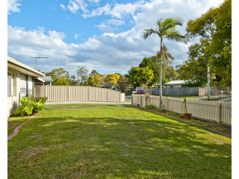 7 Olympic Court, Eagleby QLD 4207