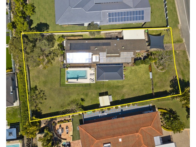 69 Macquarie Avenue, Molendinar QLD 4214