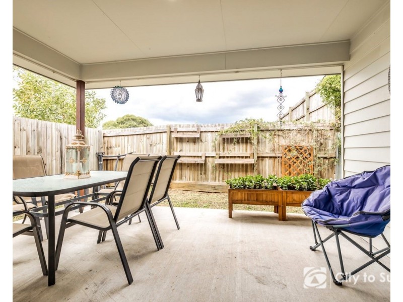 37 Killara Boulevard, Logan Reserve QLD 4133