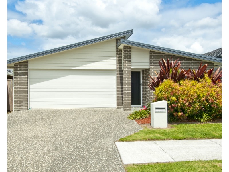 18 Macmillan Loop, Belivah QLD 4207