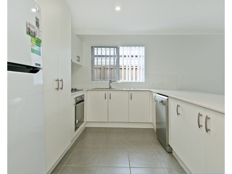 18 Macmillan Loop, Belivah QLD 4207