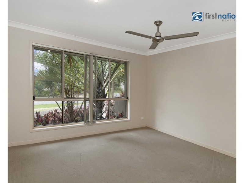 82 Woodlands Blvd, Waterford QLD 4133