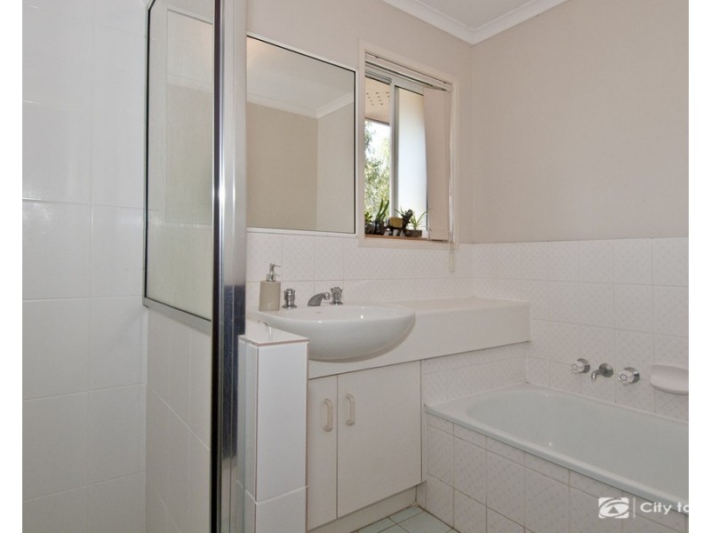 10 Vautin  Way, Eagleby QLD 4207