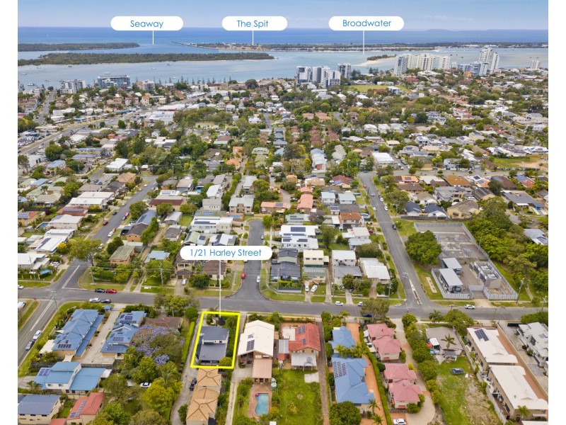 1/21 Harley Street, Labrador QLD 4215