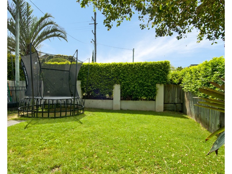 1/21 Harley Street, Labrador QLD 4215