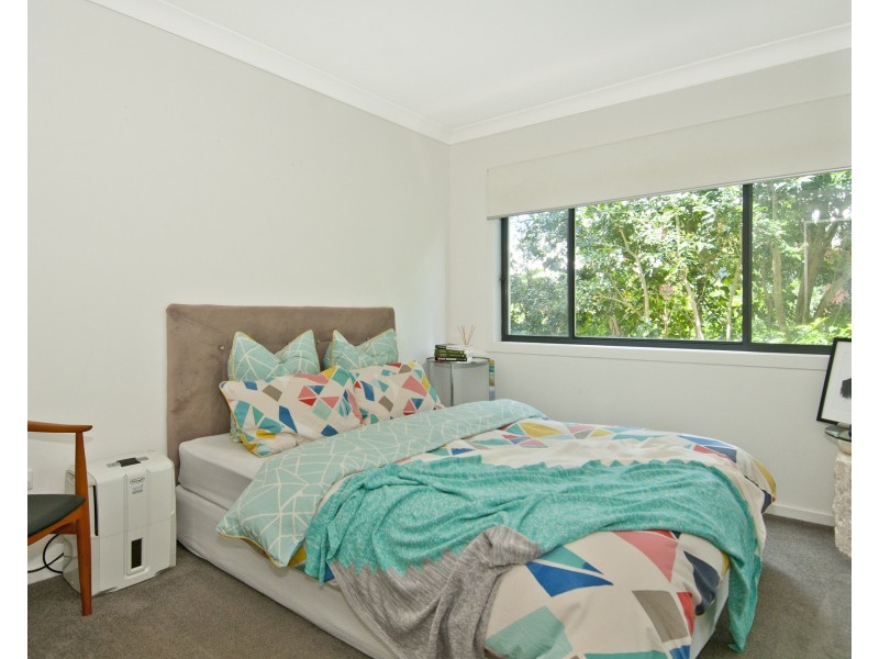 1/21 Harley Street, Labrador QLD 4215