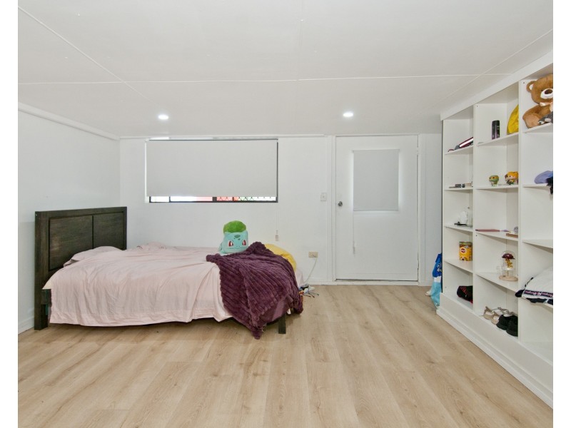 1/21 Harley Street, Labrador QLD 4215