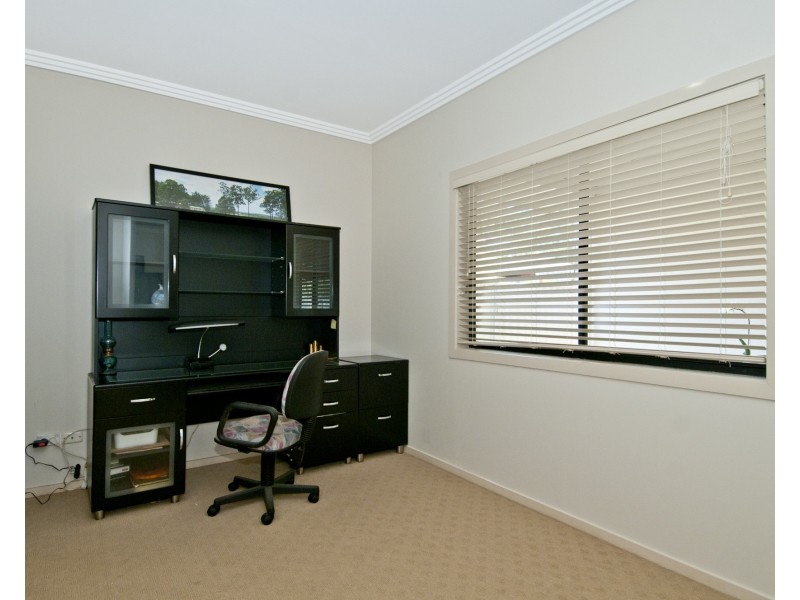 9 Rivervista Court, Eagleby QLD 4207